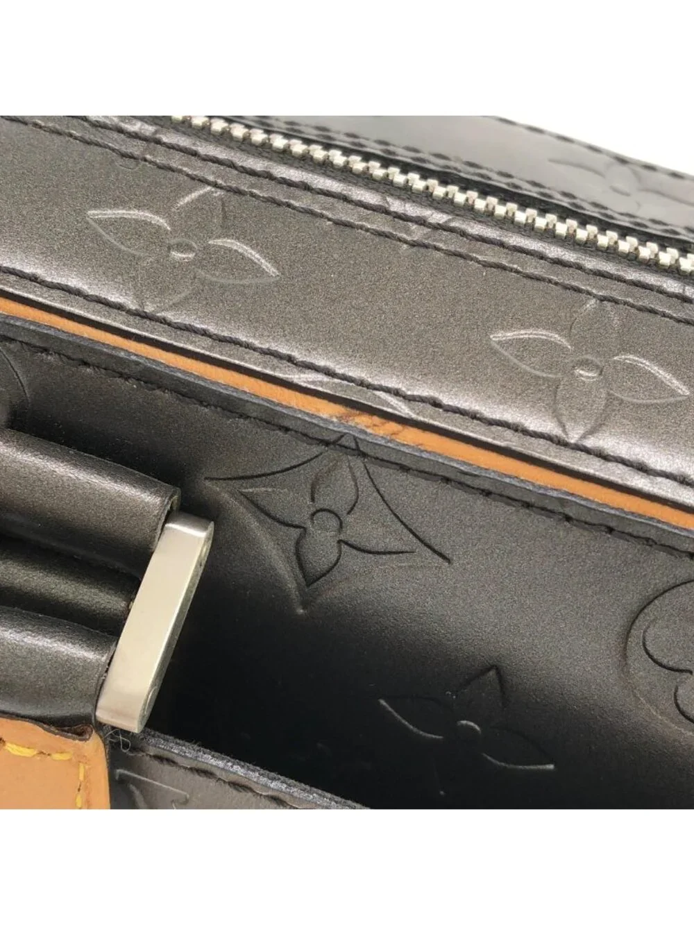 Louis Vuitton Monogram Matt Shelton